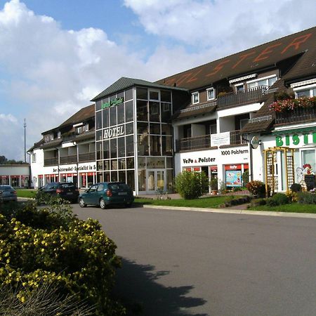 Zur Linde Hotel Ostrau  Exterior foto